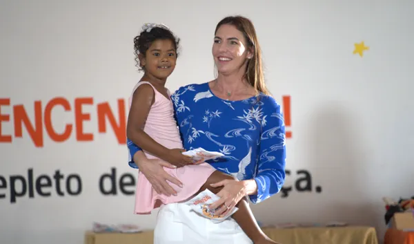 Sorrir e cooperar para o futuro