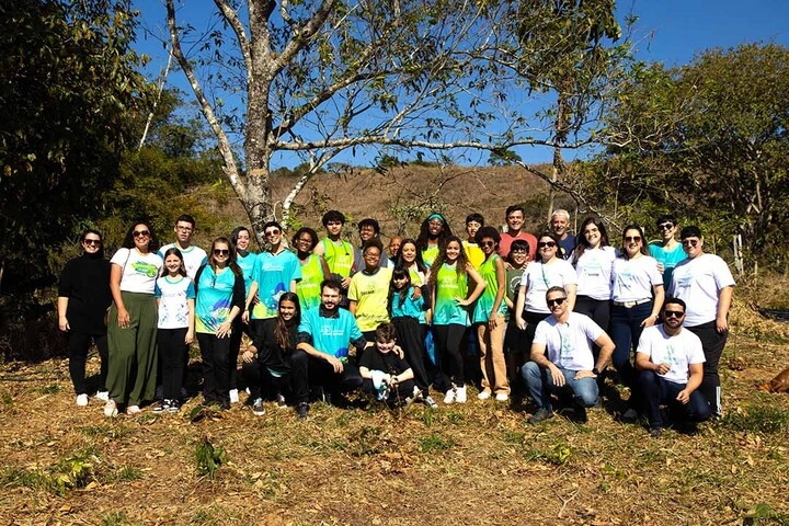 sicoob coopemata adote uma arvóre 1 617b6