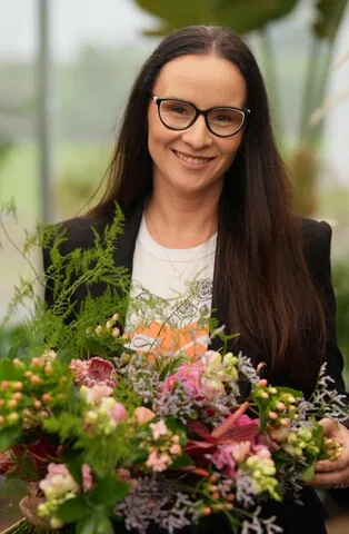 thamara dangieri fa956511ca1fb9e0